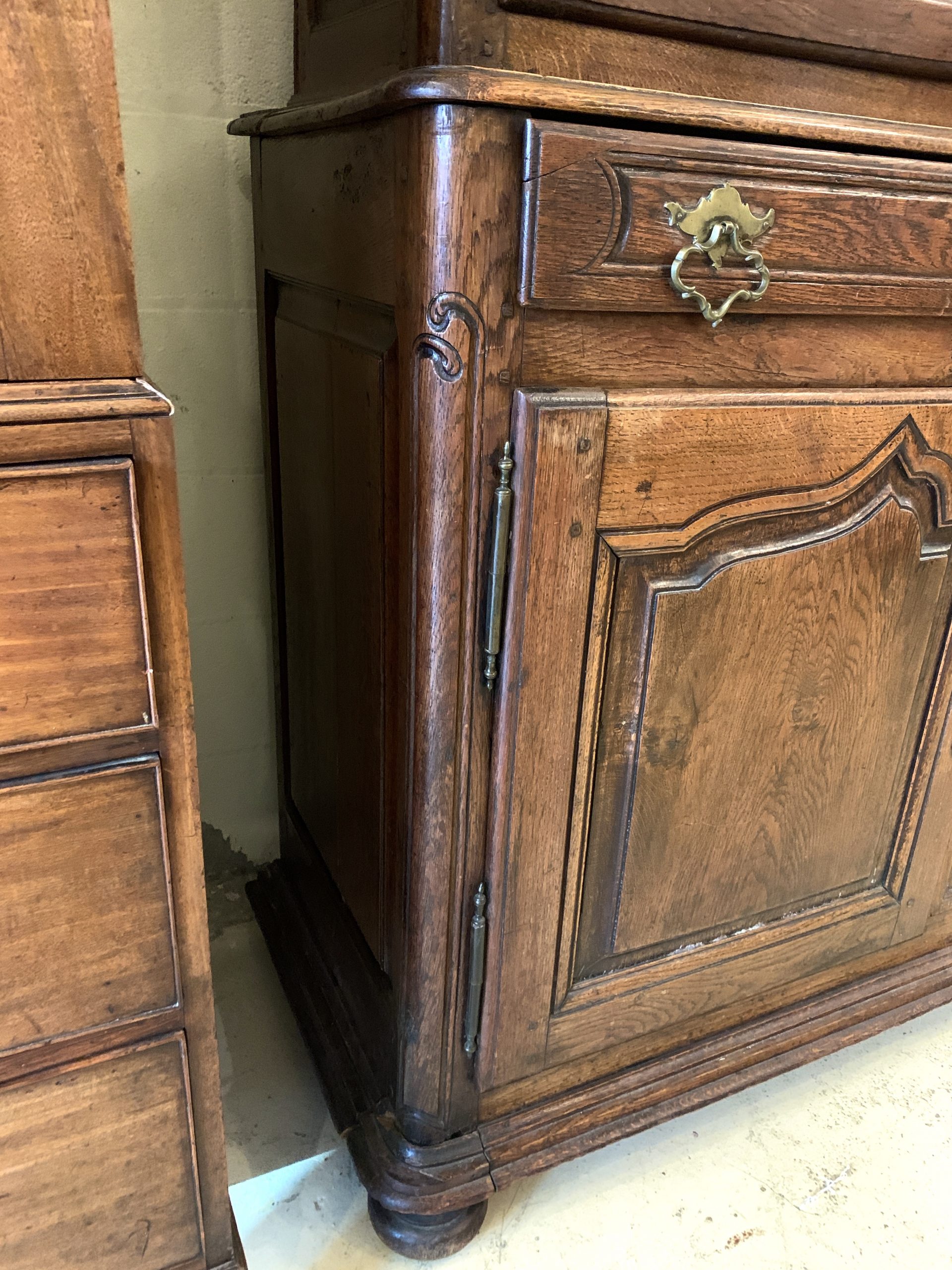 Circa 1760 French Provincial Oak Dresser Cabinet With Glass Doors and Shelving - Image 6