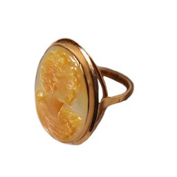 Vintage Italian Mother Of Pearl Victorian Style Cameo 14K Gold Ring