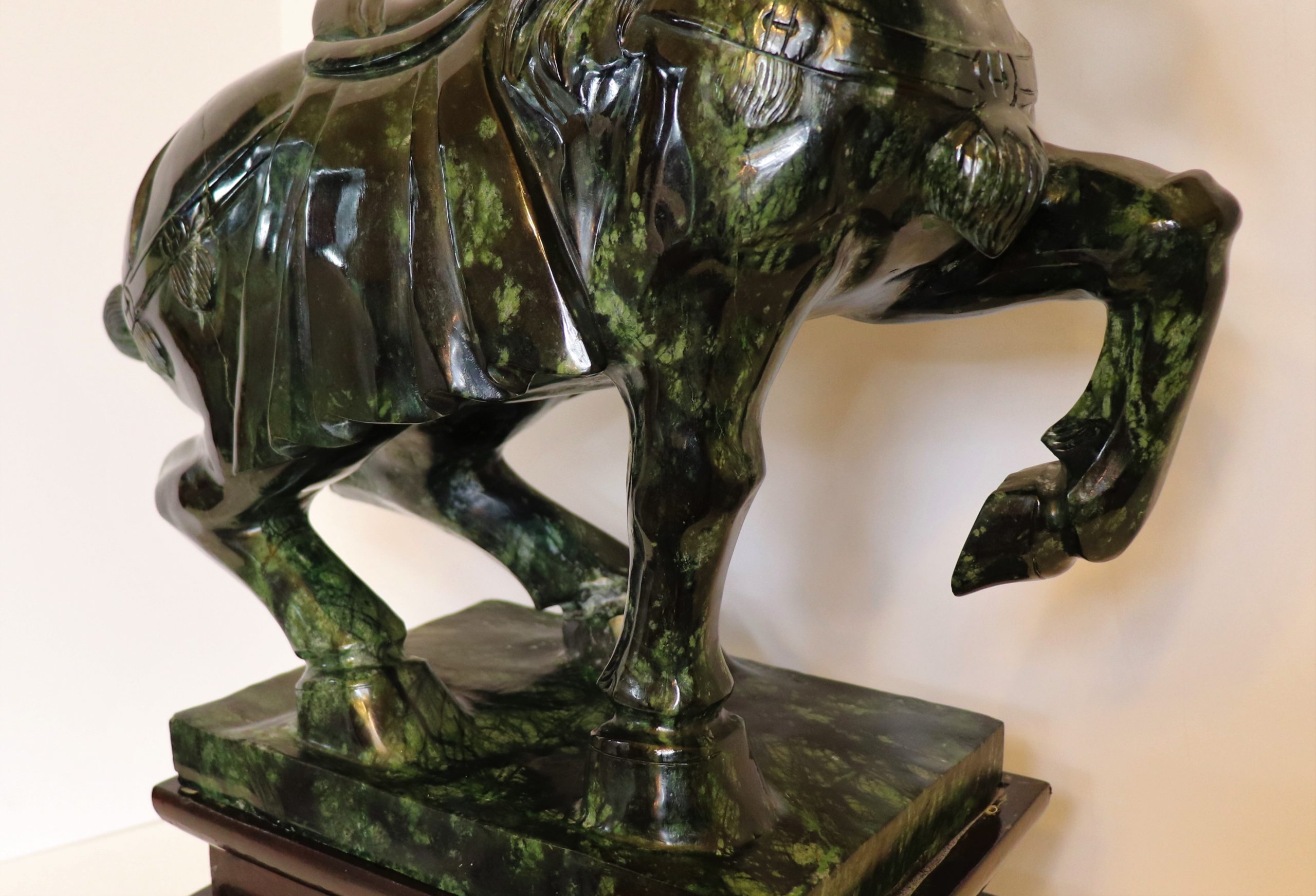 Large Mid-Century Chinese Spinach Jade Horse Sculpture - Image 9