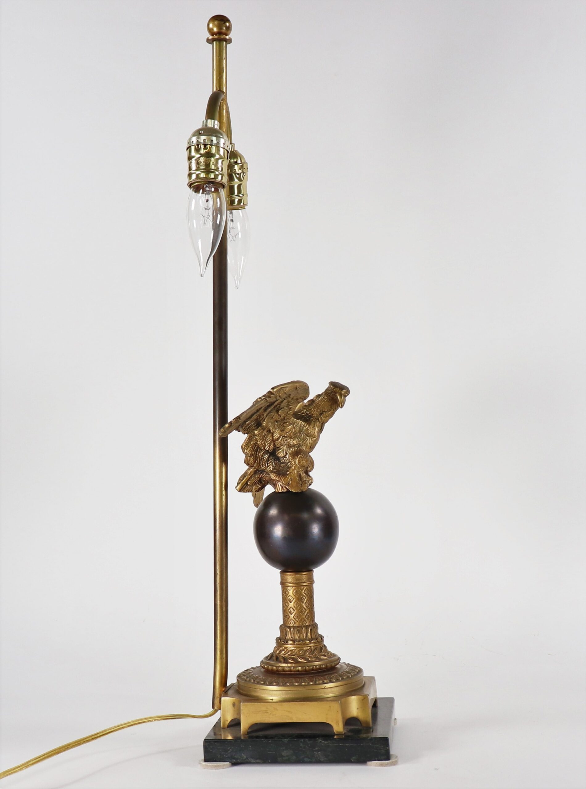Early 20th Century French Napoleon III Empire Style Table Lamp on Black Marble Base - Image 11