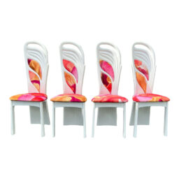 1980s Italian Sculpted White Dining Chairs With Georgia O'Keeffe Style Floral Fabric - Set of 4