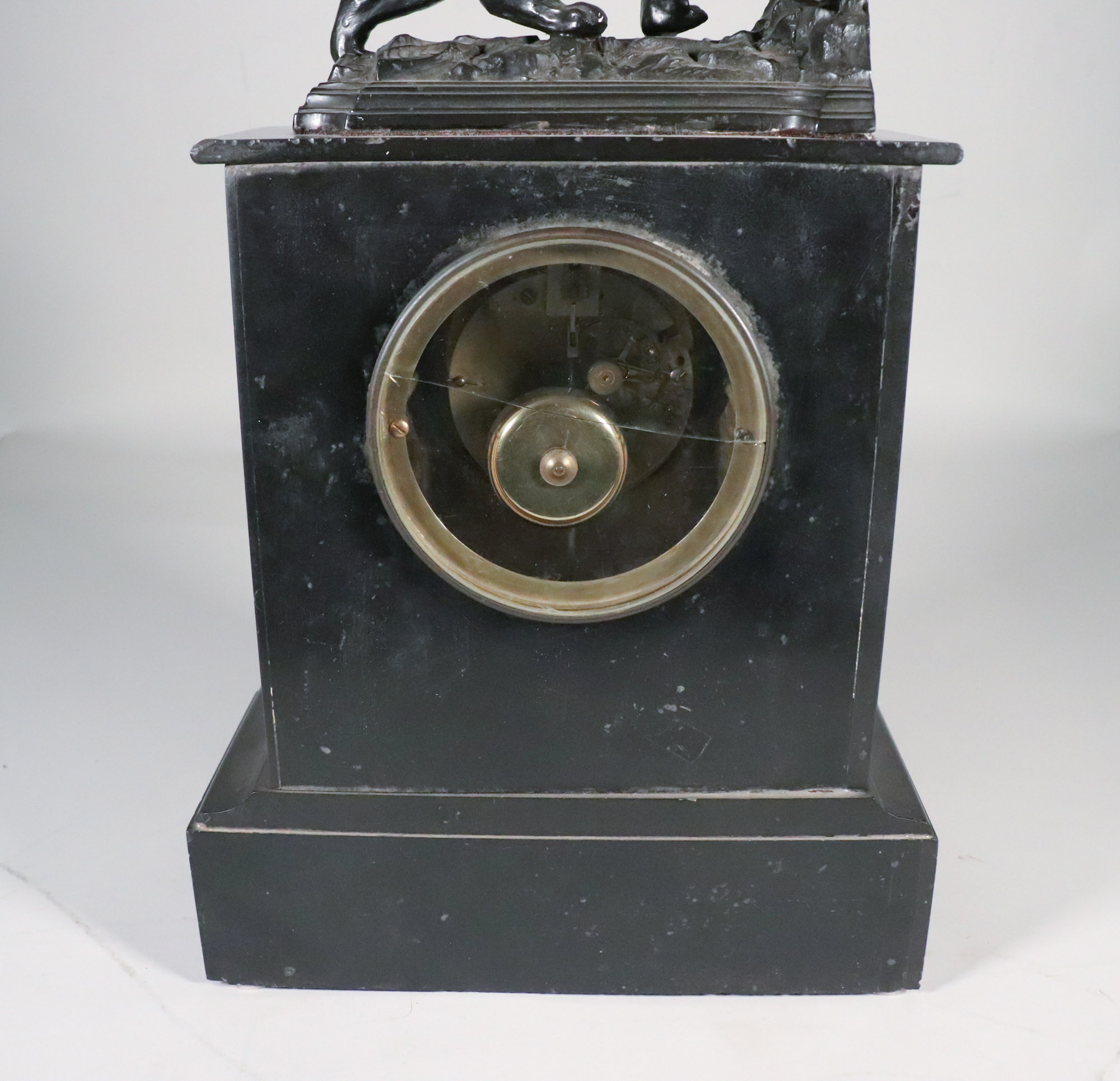 Early 20th Century French Neoclassical Black Slate and Marble Mantel Clock with Patinated Bronze Lion - Image 13
