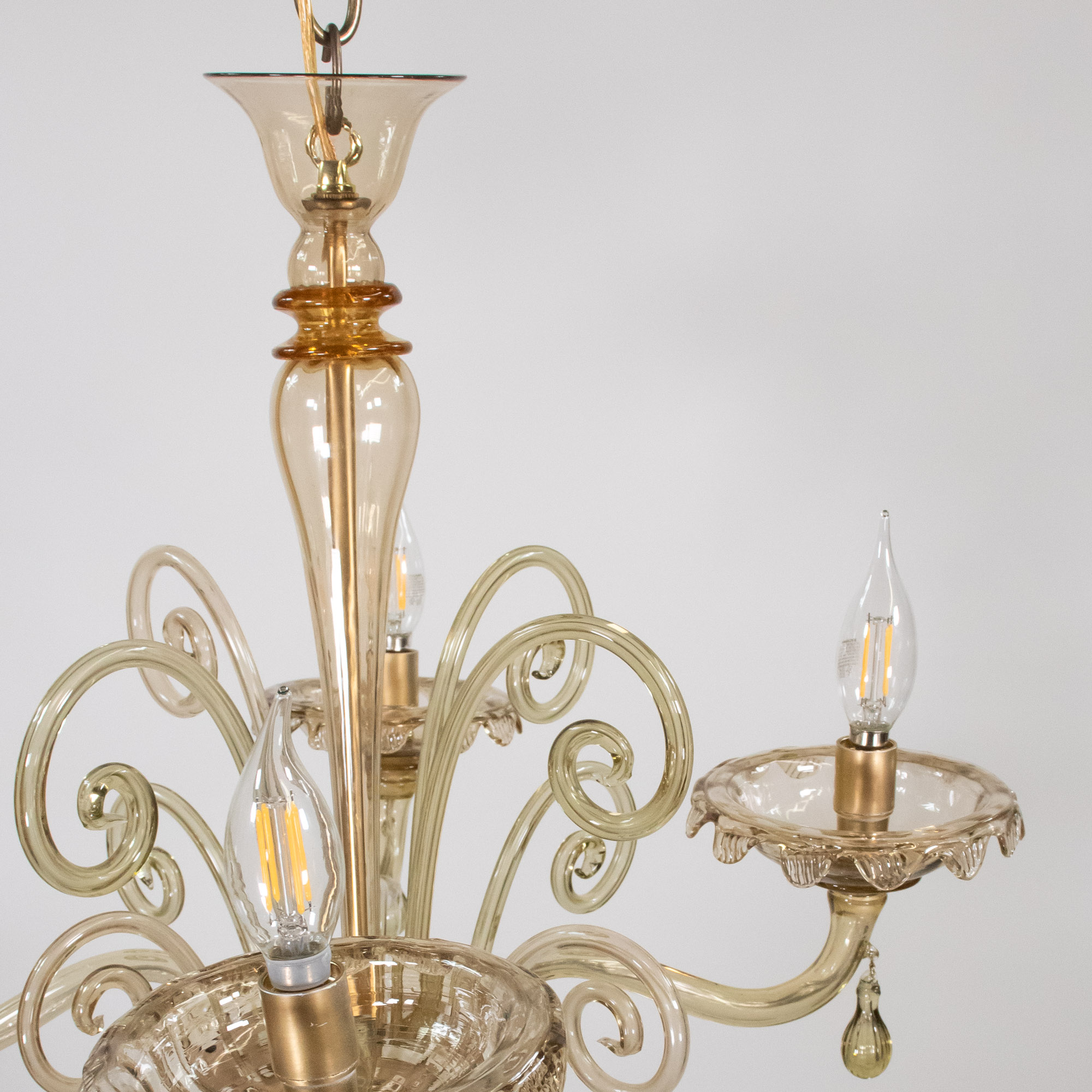 Mid Century Neo-Rococo Golden Amber Murano Chandelier - Image 17