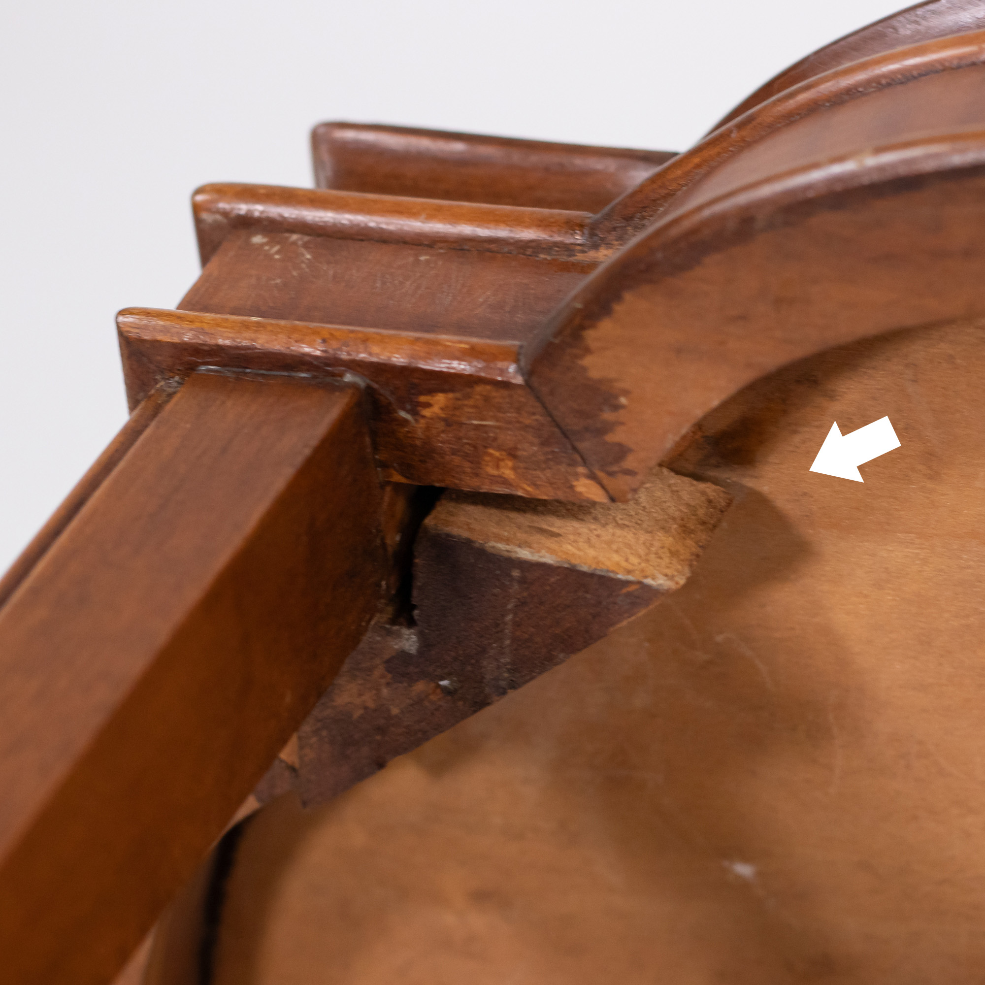 Pair of Mid-Century Italian Satinwood Veneered End Tables - Image 11