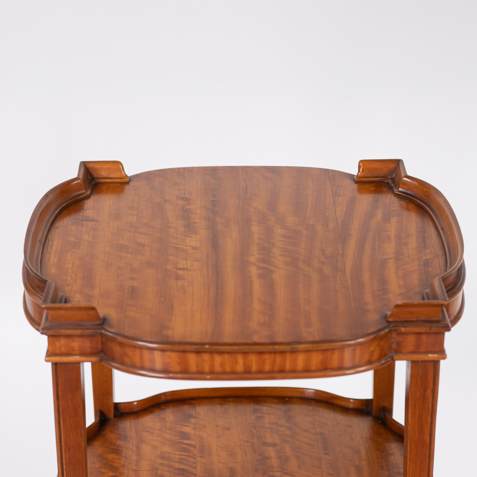 Pair of Mid-Century Italian Satinwood Veneered End Tables - Image 15