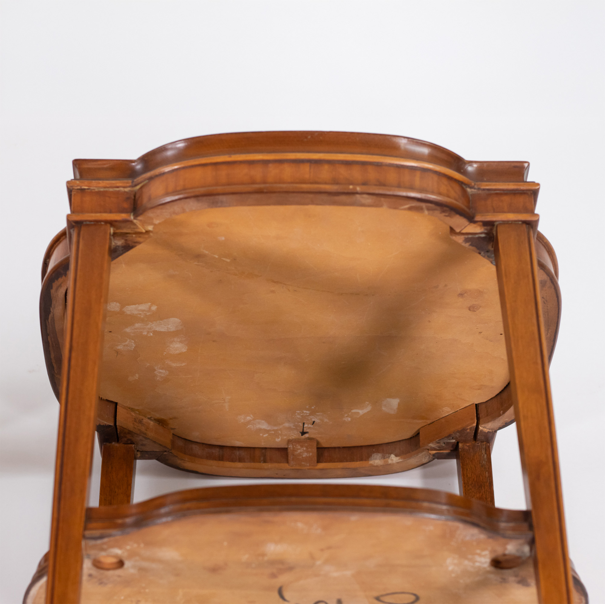 Pair of Mid-Century Italian Satinwood Veneered End Tables - Image 9